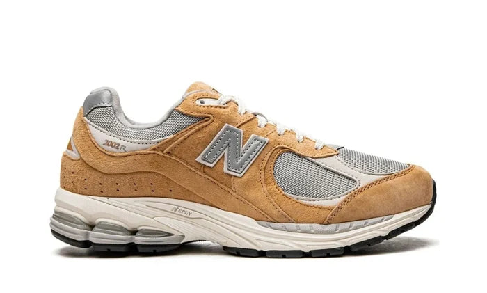 New Balance 2002R Sweet Caramel NEW BALANCE 2002R