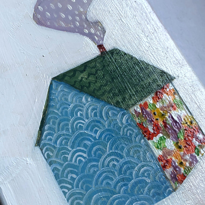 A home made of oceans and wildflowers