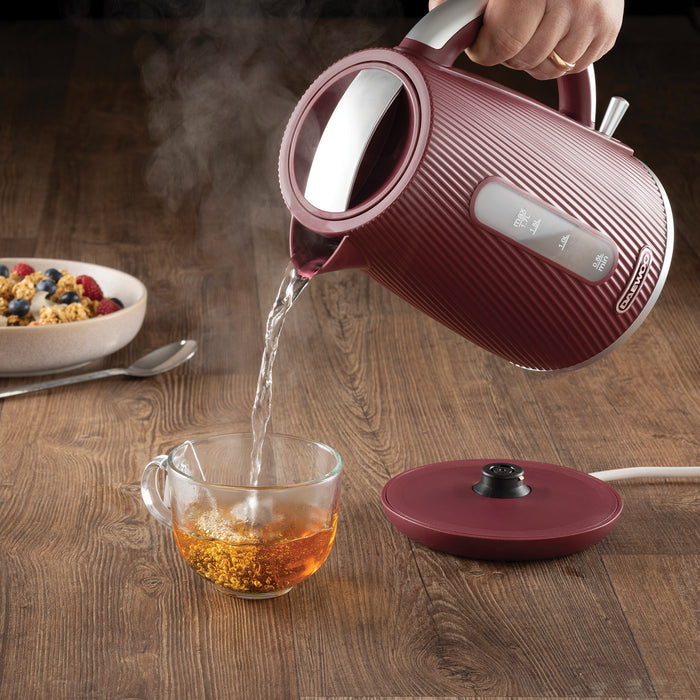 Daewoo Ruby Red Cascade Jug Kettle & 4-Slice Toaster Set
