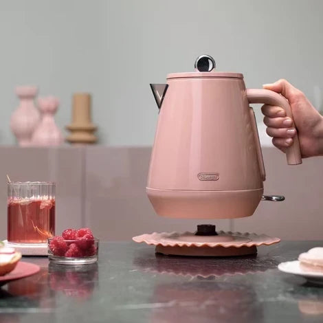 De'Longhi Eclettica Kettle | KBY3001.PK