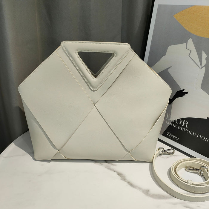 High-End Woven Shoulder Bag