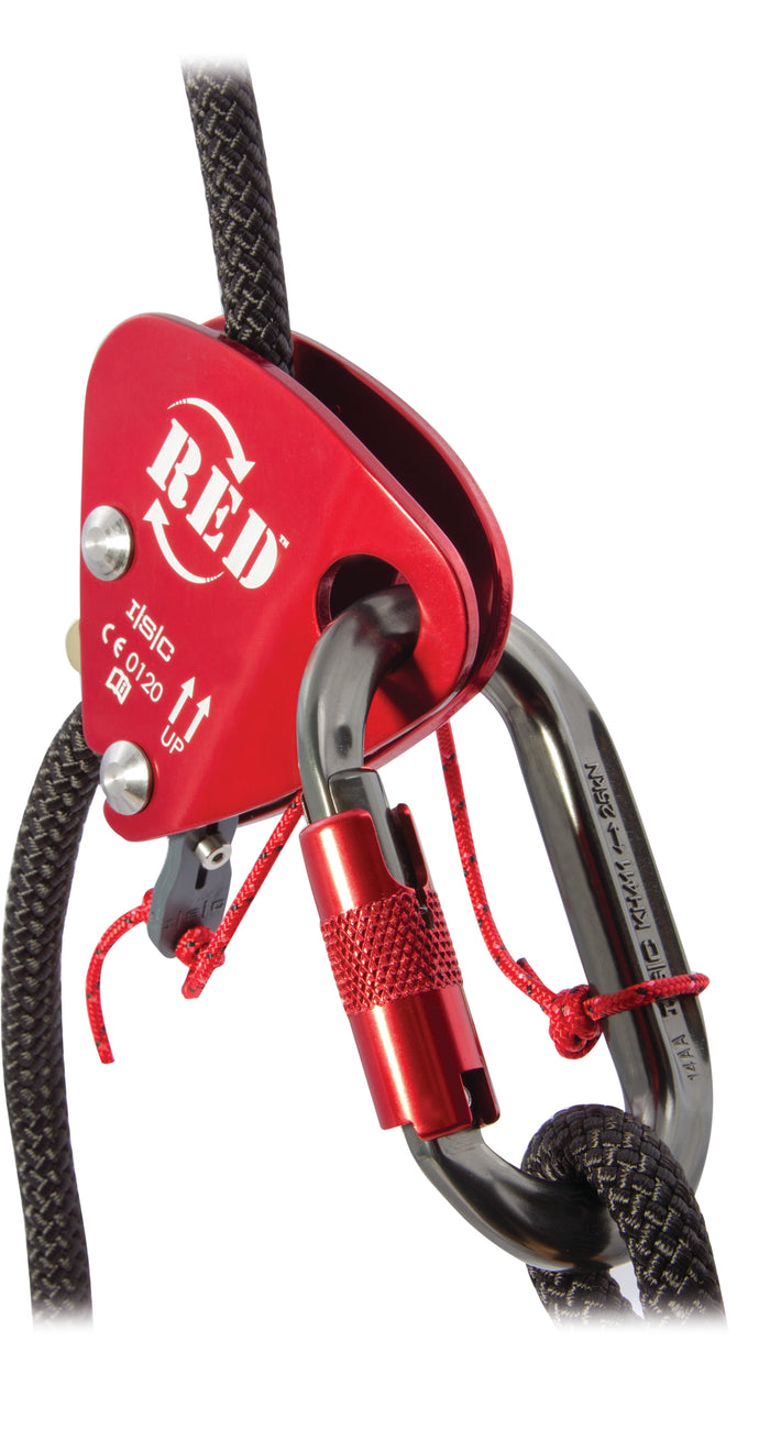 ISC RED BACK-UP DEVICE WITH POPPER TOW CORD