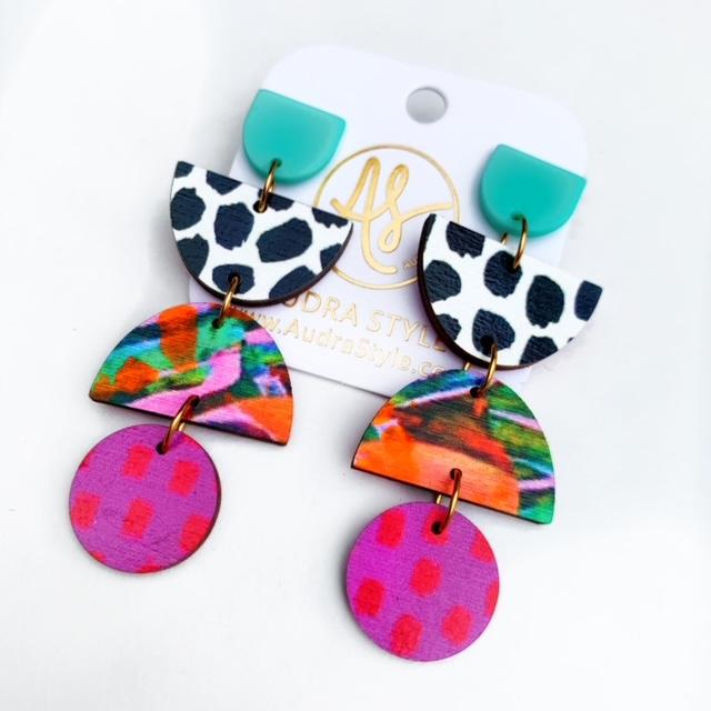 Jocelyn - Vivian Black Dot-Dangle Earring