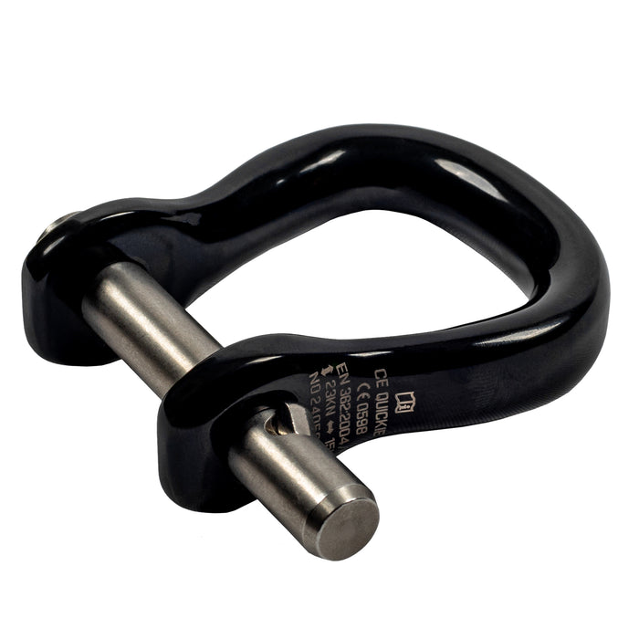The Notch Quickie steel connector is a compact, CE-certified anchor and redirect device for arborists and climbers. Half the size of a carabiner — strong, safe, and versatile. 3