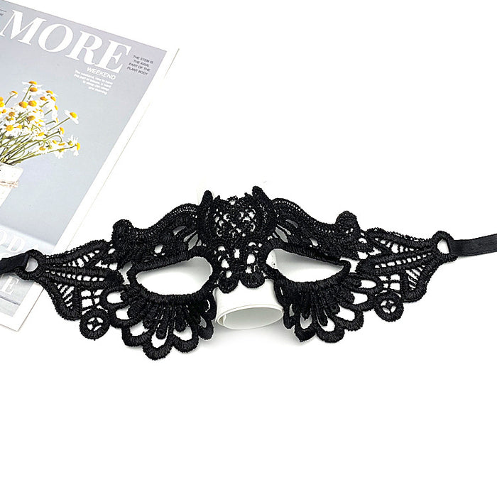 Princess Golden Lace Mask