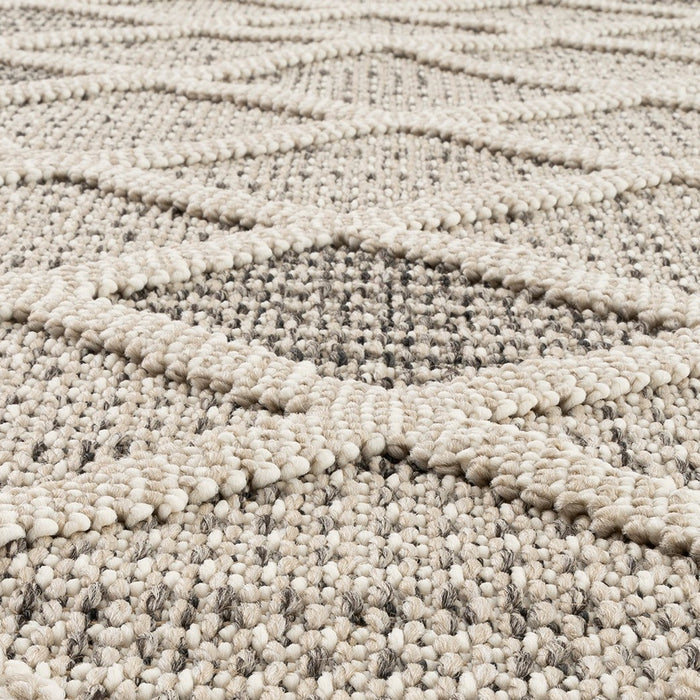 Round Rug Lidia 47 in, Cream with Diamond Pattern