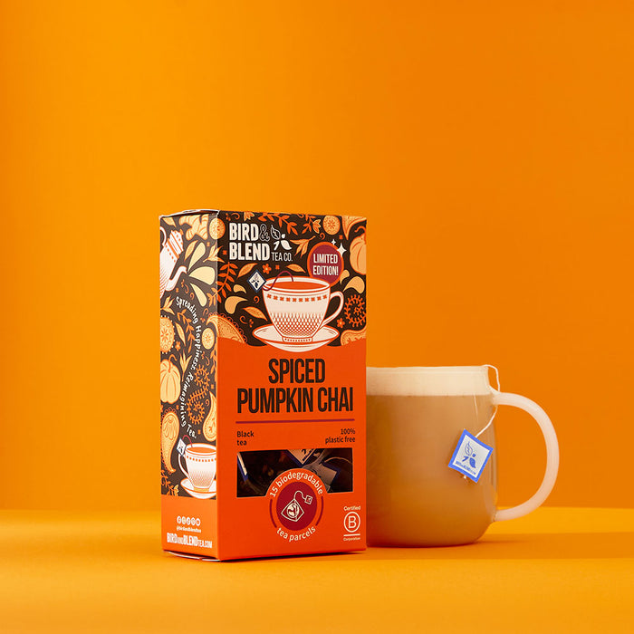 spiced pumpkin chai tea bag 15 gift pack & hot chai latte
